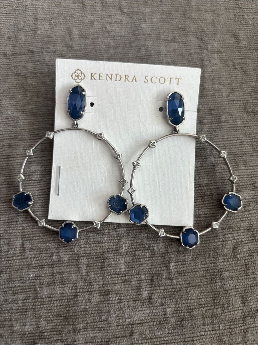 Kendra Scott Sheila Hoops